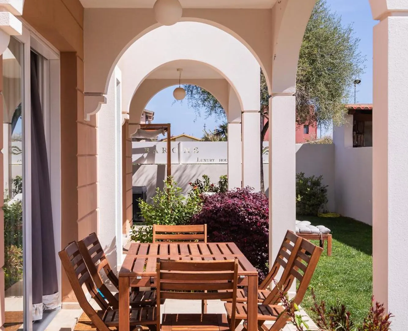 Residenza Del Barone Luxury House - Pula, Sardegna 아파트